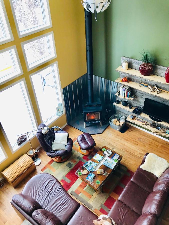Pebble Springs Bnb Grand Beach Экстерьер фото